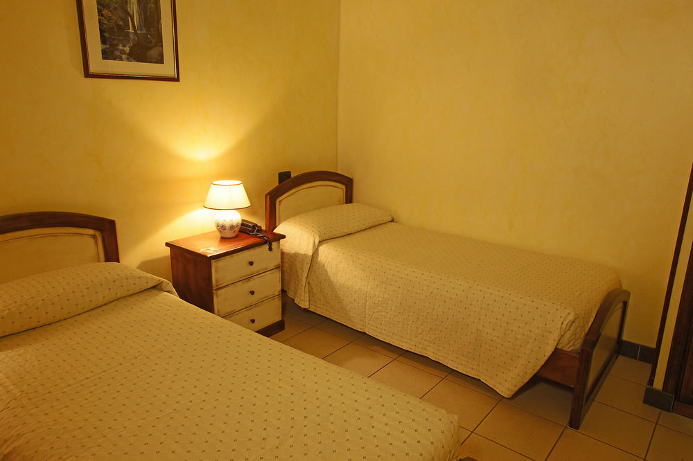 Arcobaleno Rooms Cagliari Exterior foto